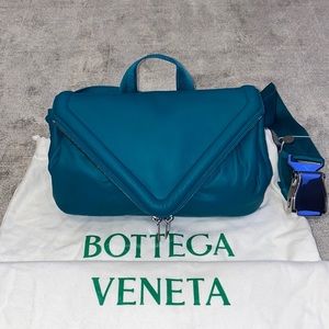 Bottega Veneta Beak belt bag